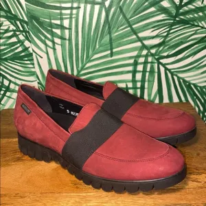 Mephisto Loriane Red Suede Loafer Flats Women’s Size 9