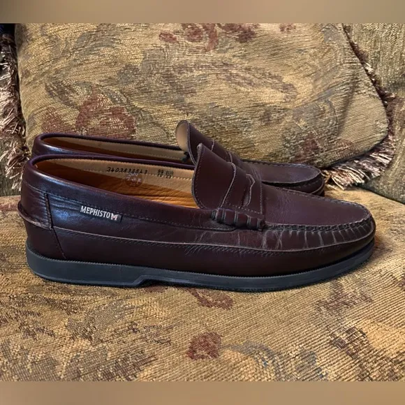 Mephisto penny boat loafers leather wine color retails $375 size 10