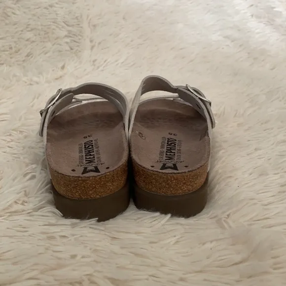 Mephisto Silver Leather Sandals