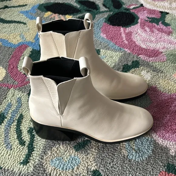 Mercedes Castillo Xandra Chelsea Boots