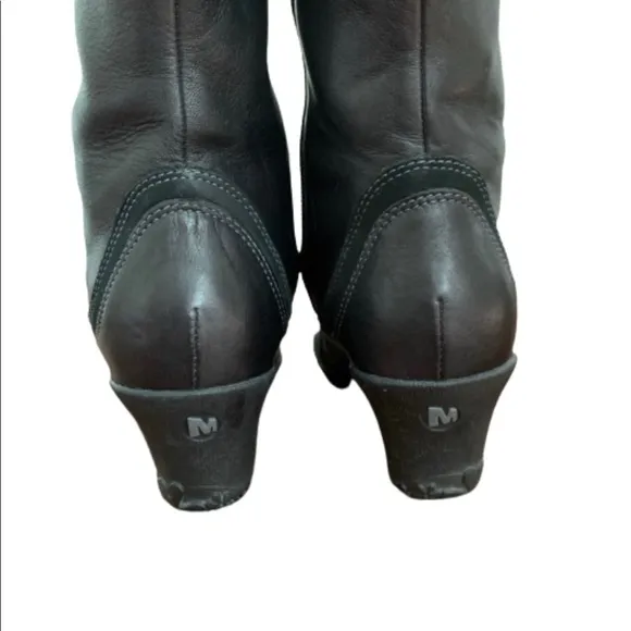 Merrell Larkspur black leather wedge boots size 7.5