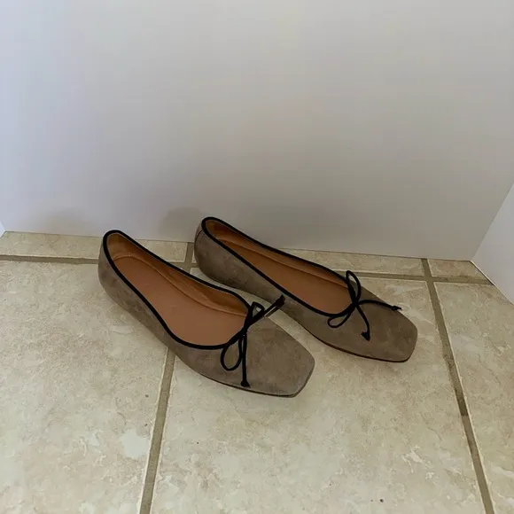 M.Gemi Suede Square Toe Ballet Flats - Taupe/Black Trim - Size 39.5