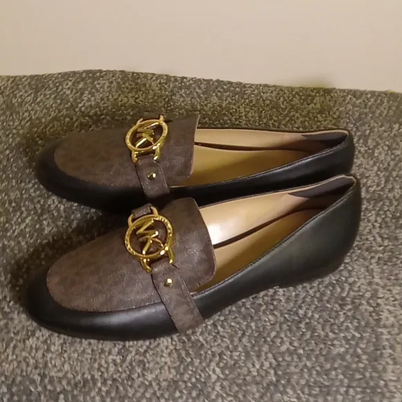 Michael Kors black leather and brown coated canvas women's loafers size …