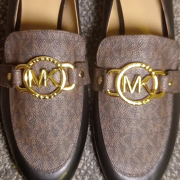 Michael Kors black leather and brown coated canvas women's loafers size …