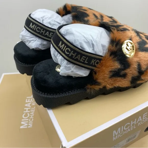 Michael Kors Girls Janis Kamryn Chunky Platform Slides Sandals Faux Fur NEW