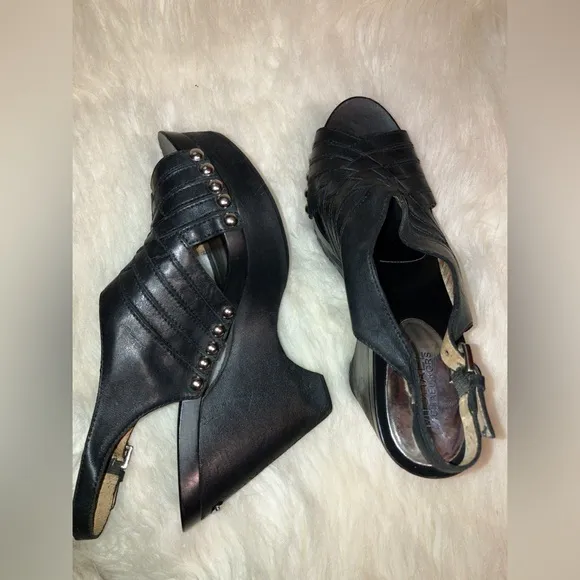 Michael Kors Leather Wedge Sandals NWOT