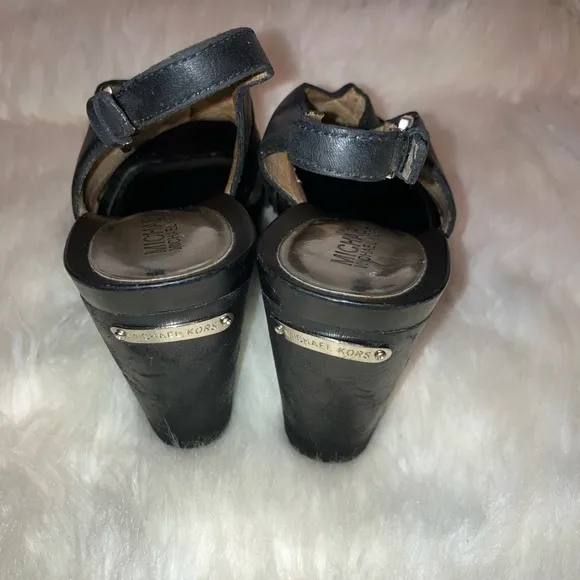 Michael Kors Leather Wedge Sandals NWOT