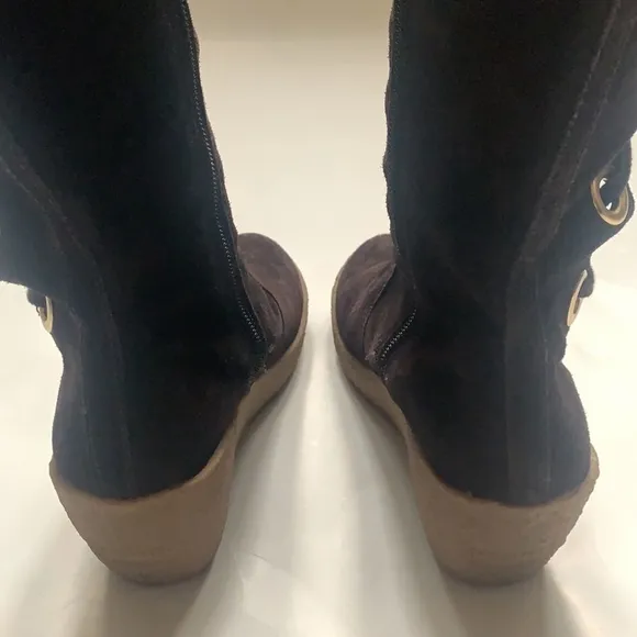 MICHAEL Kors Side Lace Up Detail Leather Boots