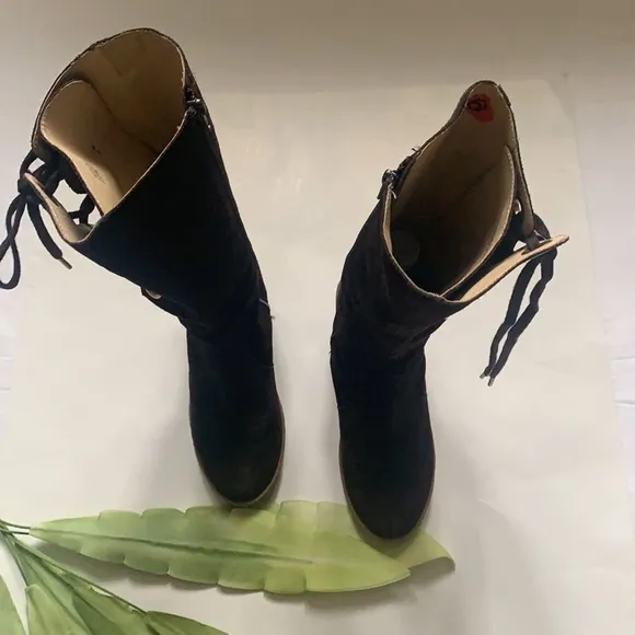 MICHAEL Kors Side Lace Up Detail Leather Boots