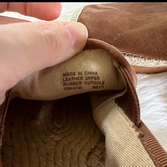 MICHAEL Michael Kors Hastings Slip-On Espadrille Flats in Caramel Brown size 10