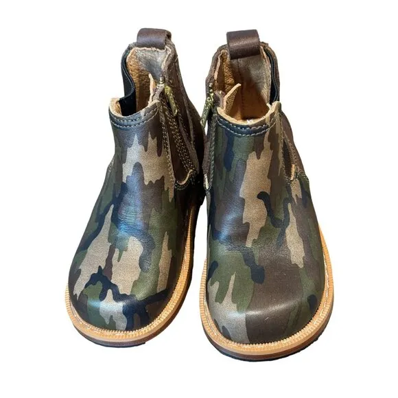 Mikoleon Chelsea Hawks Camo Boots sz 22
