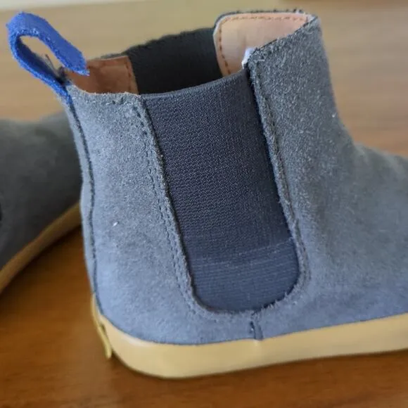 Mini Boden Grey Suede Chelsea Boots - Kids | Ankle boots| Size: euro 28 -  US 11