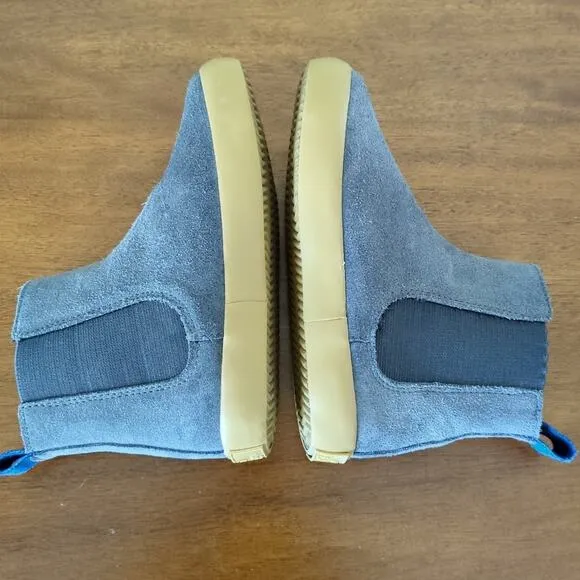 Mini Boden Grey Suede Chelsea Boots - Kids | Ankle boots| Size: euro 28 -  US 11