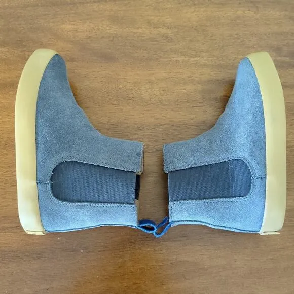 Mini Boden Grey Suede Chelsea Boots - Kids | Ankle boots| Size: euro 28 -  US 11