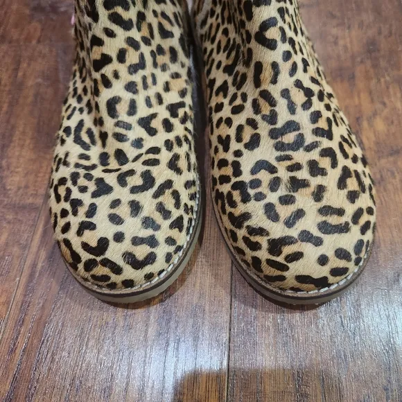 Mini Boden leopard Chelsea boots size 36 us 4