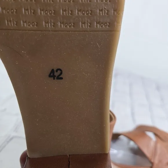 Miz Mooz Gill tan brown leather ankle strap chunky heel sandals