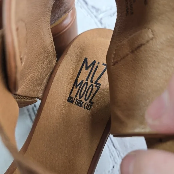 Miz Mooz Gill tan brown leather ankle strap chunky heel sandals