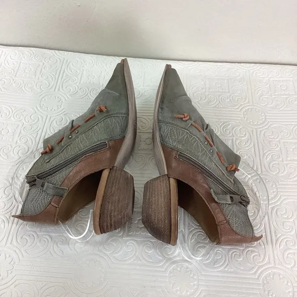 Miz Mooz Gray Brown Leather Open Toe Sandals Boho