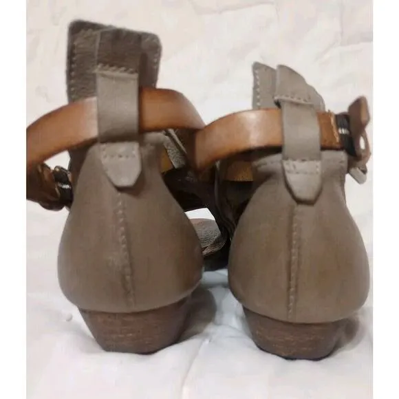 Miz Mooz Leather Heeled Sandals Sz 37 Sz 6.5 New Beige Open Toe Studded