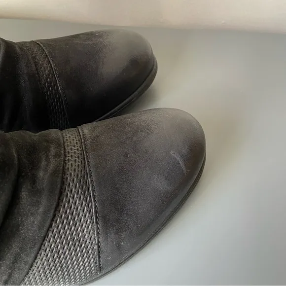 Miz Mooz Leather Side Zip Ankle Boots​