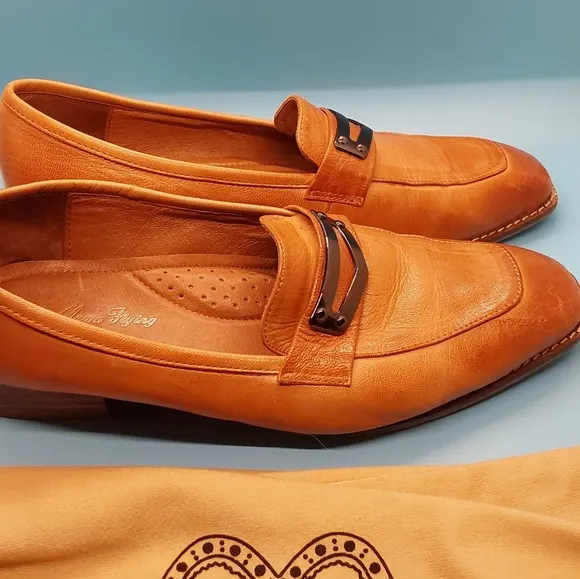 Mona Flying Women's Leather Penny Loafer‎