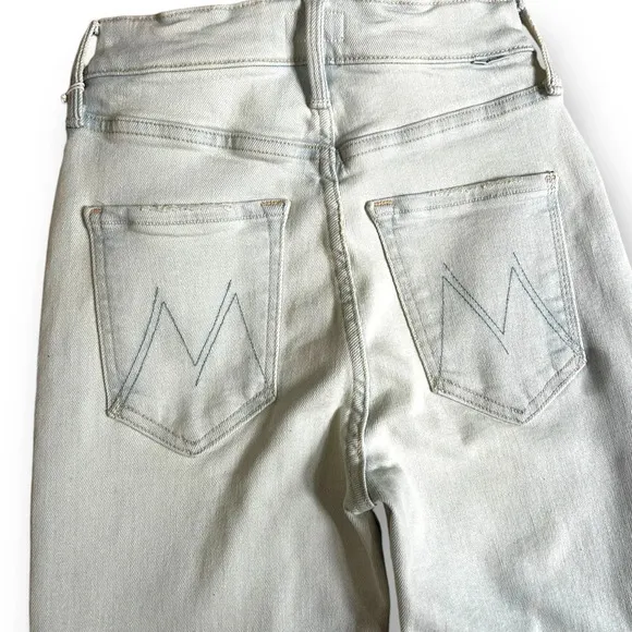 Mother the Pixie Tomcat Distressed Ankle Straight Leg Jeans Light Wash Size 24