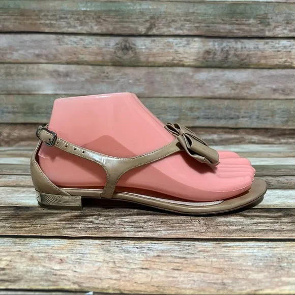 Mui Mui Brown Patent Leather Bow Sandals