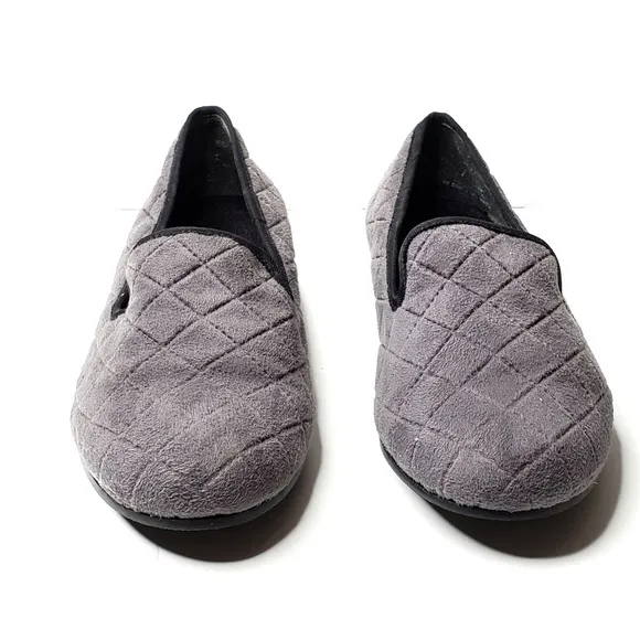 Munro Jerrie Gray Quilted Suede Loafer Flats 7.5 Wide