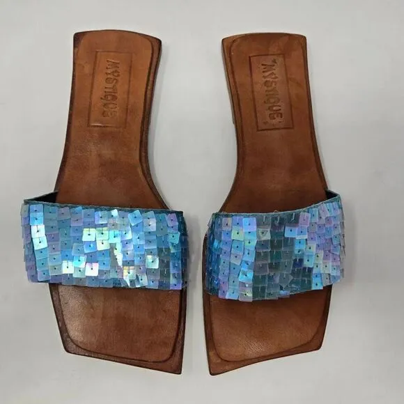 MYSTIQUE BLUE SEQUIN SHINY TOOLED BROWN LEATHER SLIDE SANDALS WOMENS SIZE 6
