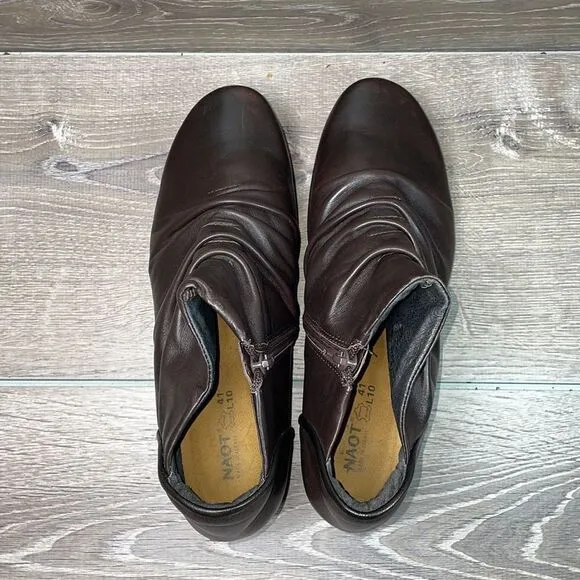 Naot Advance Brown Leather Women’s Size 7/EU 38 Slouch Heel Side Zip Ankle Boots