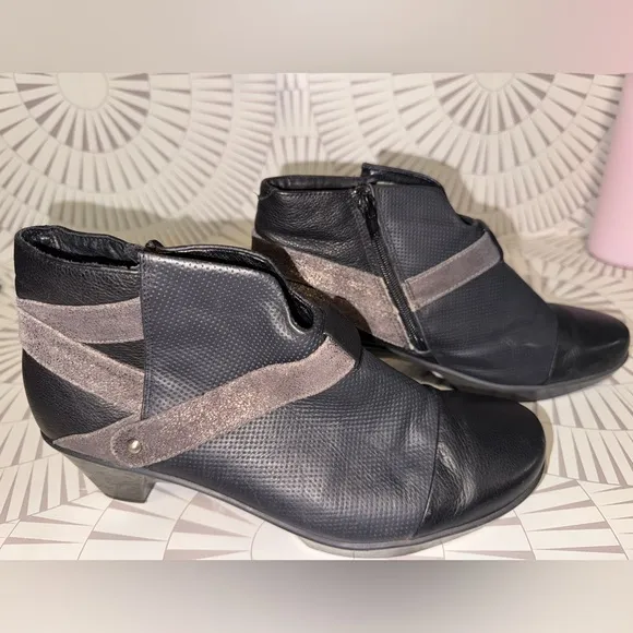 Naot Modern Leather Ankle Boots Caviar and Onyx EU 40