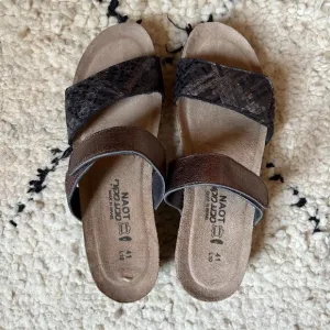 Naot women's 41 / 10 Althea sandals leather cork rubber comfy coastal grandma