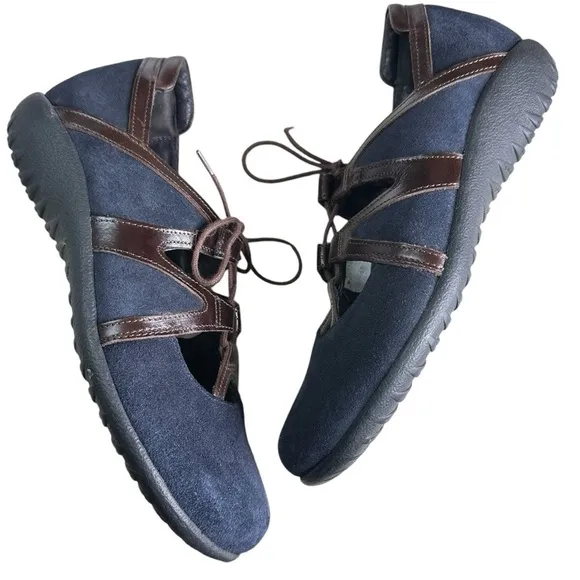 Naot Women's Timu Blue Suede Flats. Size 7