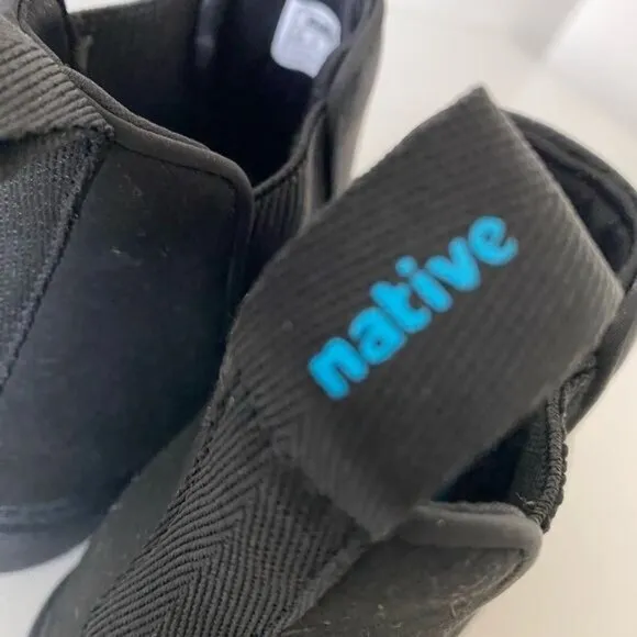 Native Kensington Treklite Boots Kids 10 Black Chelsea Water Resistant NWOT‎