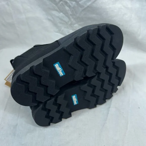 Native Kingston treklite jiffy black Chelsea boots Water Proof  Big Kids NWT