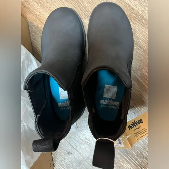 Native Shoes Kensington Treklite Chelsea Boot Size 2