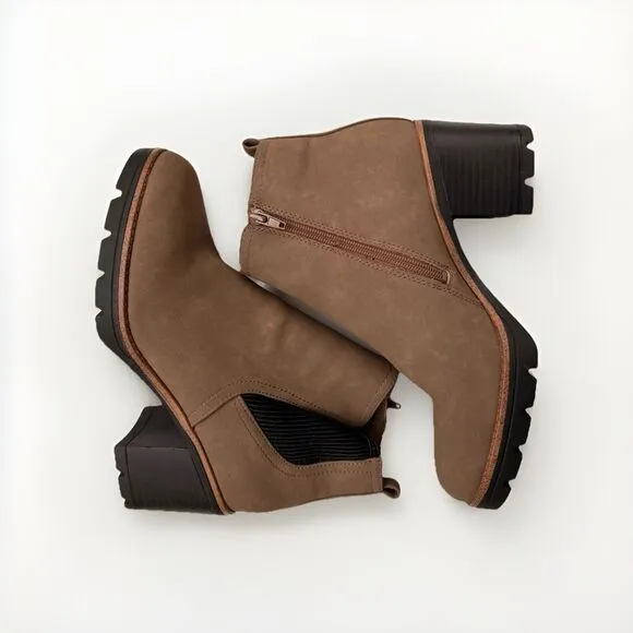 Naturalizer Womens Madalynn Gore Taupe Chelsea Boots Size 9 M Lug Block