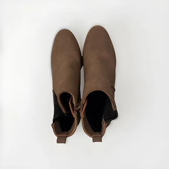 Naturalizer Womens Madalynn Gore Taupe Chelsea Boots Size 9 M Lug Block