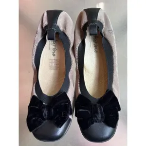 Naturino Suede / Velvet bow flats Size 33 / New No Box