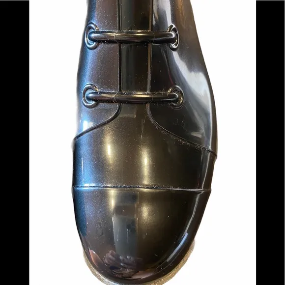 ⭐️Never Worn⭐️Fendi Monogram Blk &amp; Gold Rain Boots