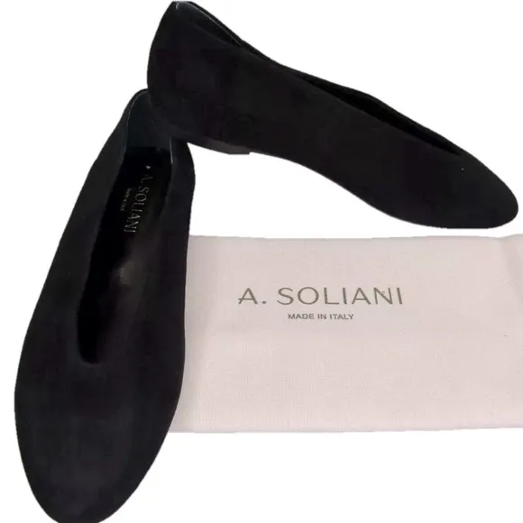 NEW A. SOLIANI ITALY Womens Scala Flats Black Suede Dress Shoes Slip On Size 8
