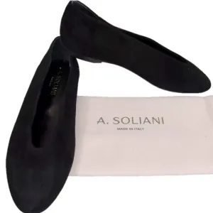 NEW A. SOLIANI ITALY Womens Scala Flats Black Suede Dress Shoes Slip On Size 8