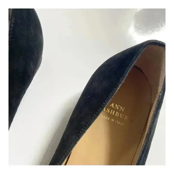 NEW Ann Mashburn Suede Buckle Shoe size EU38.5 or US8