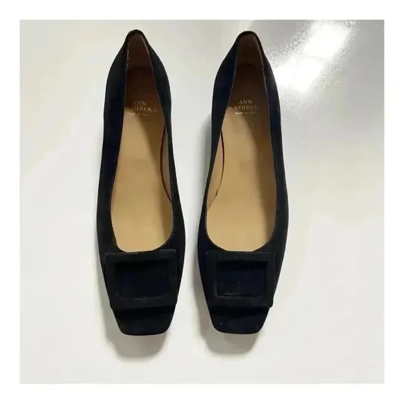 NEW Ann Mashburn Suede Buckle Shoe size EU38.5 or US8