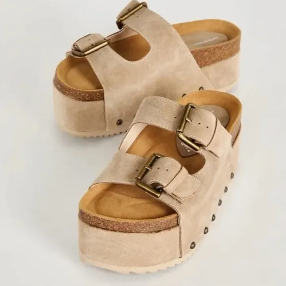 New Anthropologie Free People Intentionally Blank Flatform Sandal Size US 9