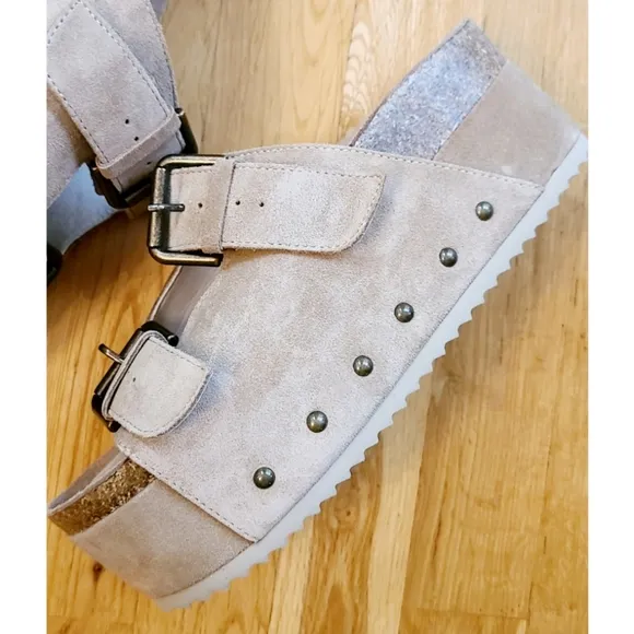 New Anthropologie Free People Intentionally Blank Flatform Sandal Size US 9