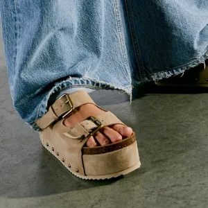 New Anthropologie Free People Intentionally Blank Flatform Sandal Size US 9