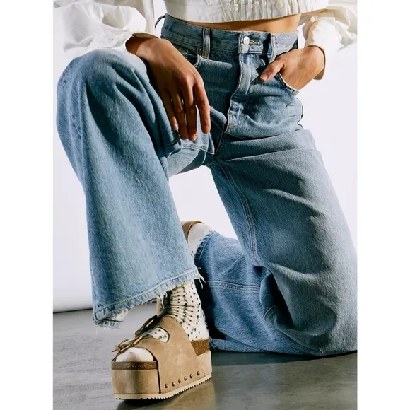 New Anthropologie Free People Intentionally Blank Flatform Sandal Size US 9