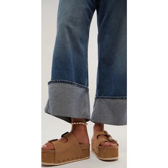 New Anthropologie Free People Intentionally Blank Flatform Sandal Size US 9
