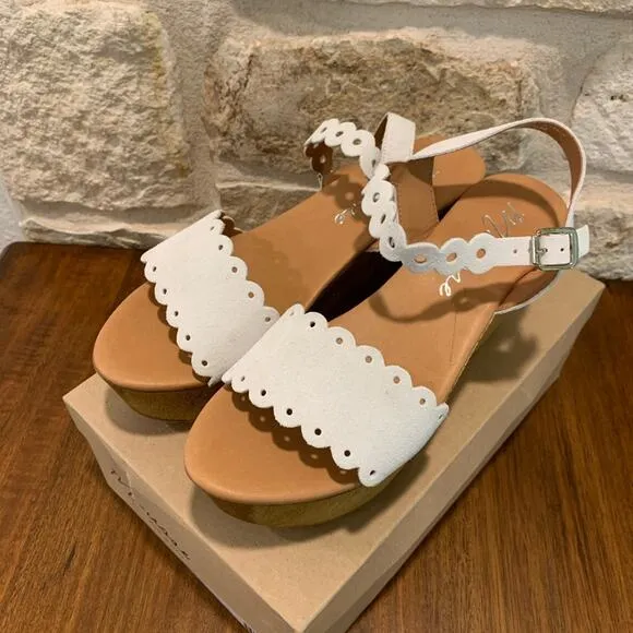 NEW Anthropologie Matisse Chrysler Platform Wedge White Eyelet 39